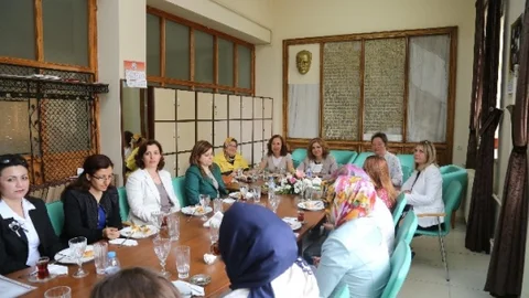 Kayseri'de Aile Eğitimi Sertifikası Dağıtıldı