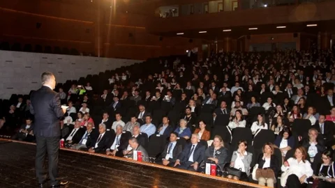 Bursa'da İnsan Kaynakları Zirvesi Başladı