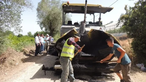 Aksu'da Asfalt Çalışmaları Devam Ediyor