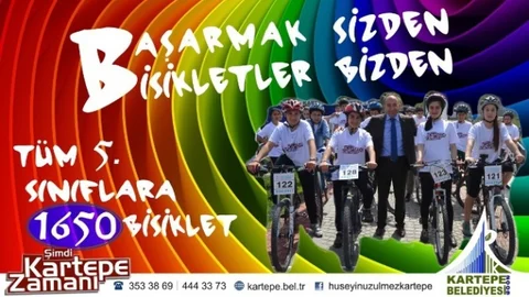 Kartepe'de Çocuklara Bisiklet Dağıtımı