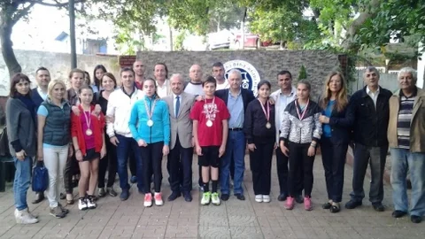 Zonguldak'ta Tenis Turnuvası Sonuçlandı