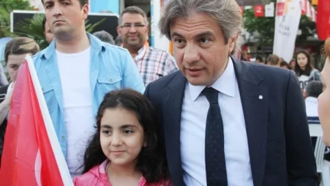 Beyoğlu'nda Açık Hava Tiyatrosu Etkinliği
