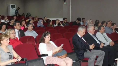 İstanbul'da Yeni Medya Konferansı Yapıldı