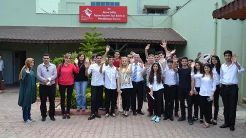 19 Mayıs Etkinlikleri Seyhan'da Gerçekleşti