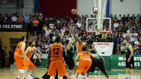 Sakarya Basket Yarı Finalde