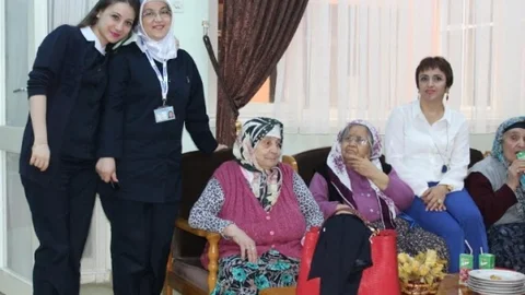 Trabzon'da Huzurevi Ziyareti Yapıldı
