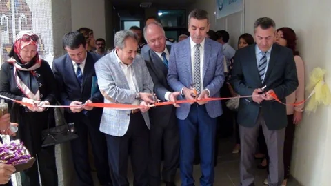 Akşehir'de Yıl Sonu Sergisi Açıldı