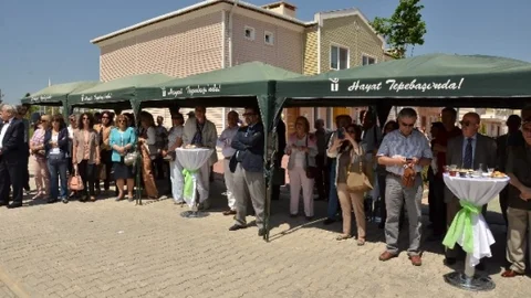 Tepebaşı'nda Alzheimer Merkezi Açıldı