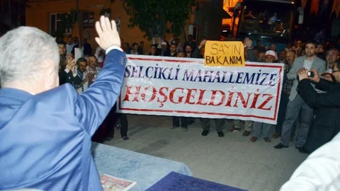 Berber Akhisar'da Coşkuyla Karşılandı