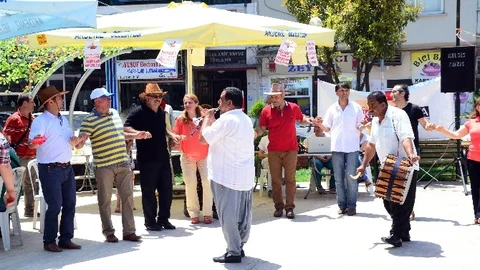 Mersin'de Aile Hekimleri Grevde Devam Ediyor