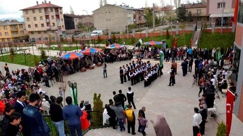 Palandöken'de Yılsonu Sergisi Coşkusu