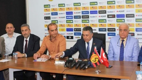 Mesut Hoşcan Adaylığını Duyurdu