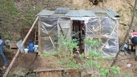 Giresun'da Kaçak Silah Operasyonu