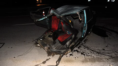 Afyonkarahisar'da Trafik Kazası: 2 Ölü