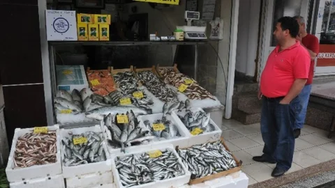 Balık Fiyatlarında Artış Yaşanıyor