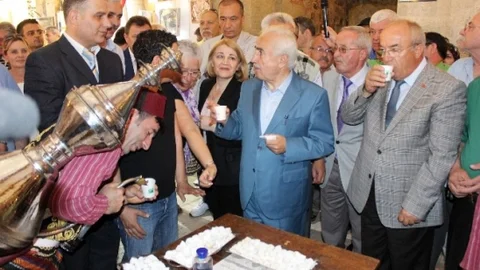 Edirne Valisi'nden Kredi Kartı Uyarısı