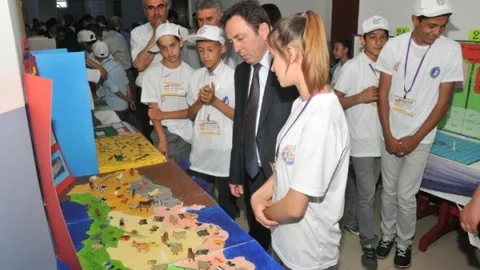 Çanakkale'de Bilim Fuarı Açıldı