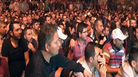 Oyak Renault Fabrikasında Grev Sürüyor