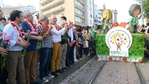 Antalya'da Çiçek Festivali Coşkusu