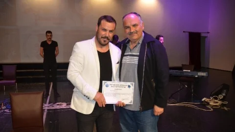 Afyon'da Kitap Konseri Düzenlendi