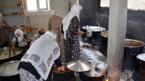 Yağmur Duası İçin Pilav Hazırlıyorlar