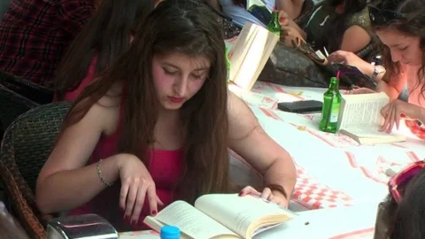 Düzce'de Kitap Okuma Etkinliği