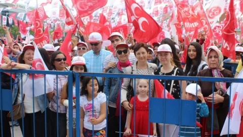 Kırşehir'de MHP Adayı Yıldırım Türk Miting Düzenledi
