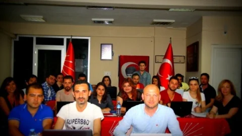 CHP Gençliği Seçim Eğitimi Düzenliyor