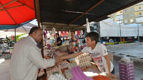 Çiğli'de Pazar Ziyareti Yapıldı
