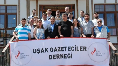 Uşak'ta Gazeteciler Kahvaltısı