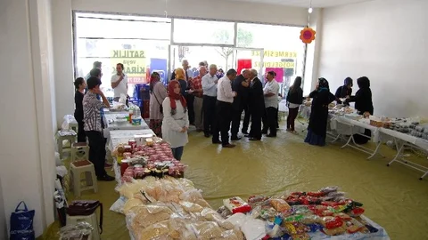 Düzce'de Okul Kermesi Düzenlendi