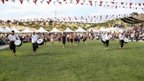 Gaziantep'te Aba Güreşi Şampiyonası Yapıldı