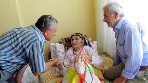 Yasma Nine 111 Yaşında Ameliyat Oldu