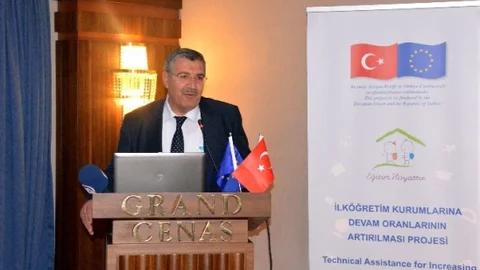 Ağrı'da Okula Devam Projesi Destek Buldu