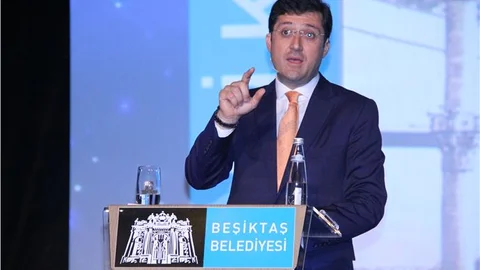 Beşiktaş Belediyesi 1. Yıldönümünü Kutladı