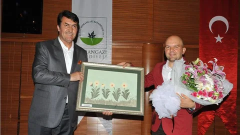 Talha Uğurluel Çanakkale'yi Anlattı