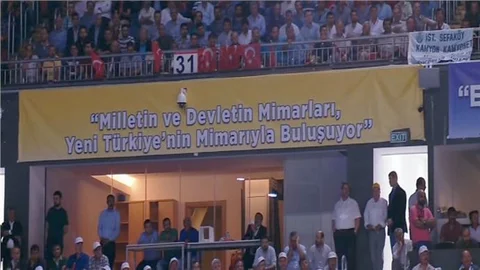 Erdoğan'a Destek Pankartı Açıldı