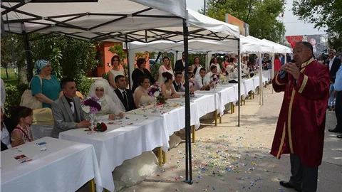 Yalova'da Toplu Nikah Töreni