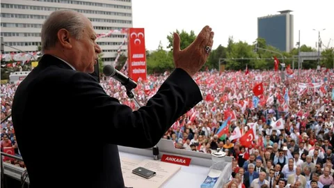 Devlet Bahçeli'den Zırhlı Araç Eleştirisi