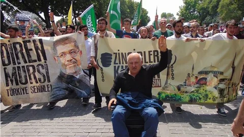 Mursi ve Ayasofya İçin Protesto İstanbul'da Yapıldı