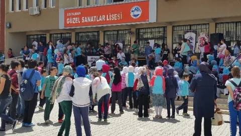 Adıyaman'da Bahar Şenliği Tamamlandı
