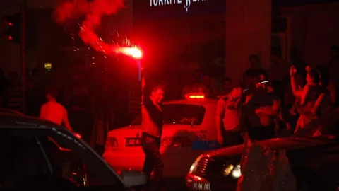 Galatasaray'ın Şampiyonluk Kutlamaları Adıyaman'da Coşkuyla Gerçekleşti