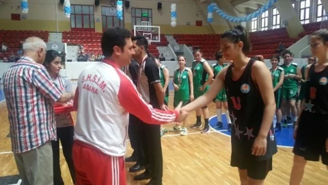 Adana'da Basketbol Turnuvası Tamamlandı