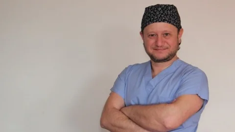 Erkeklerde Jinekomasti Tedavisi Hakkında Bilgiler