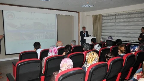 Gümüşhane'de AK Parti Toplantısı Yapıldı