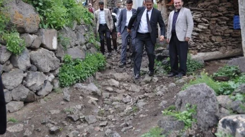 MHP Adayları Olur'da Ziyaret Gerçekleştirdi