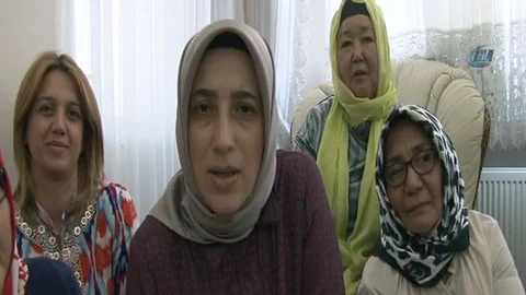 Özlem Zengin'den Kazak Vatandaşlara Ziyaret