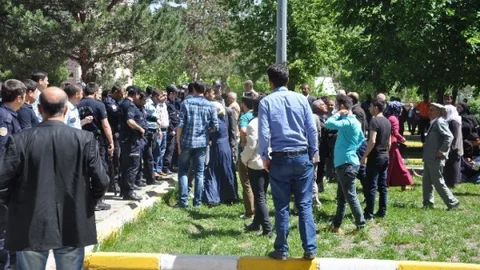 Muş'ta Boşanma Davası Kavgası
