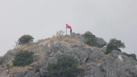 Antalya Kemer'de Bayrak Sevgisi