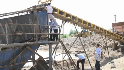 Bismil'de Kum Ocağı Mühürlendi